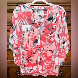 Covington Essentials Women's Sheer Pink Floral Career Top 21” P2P